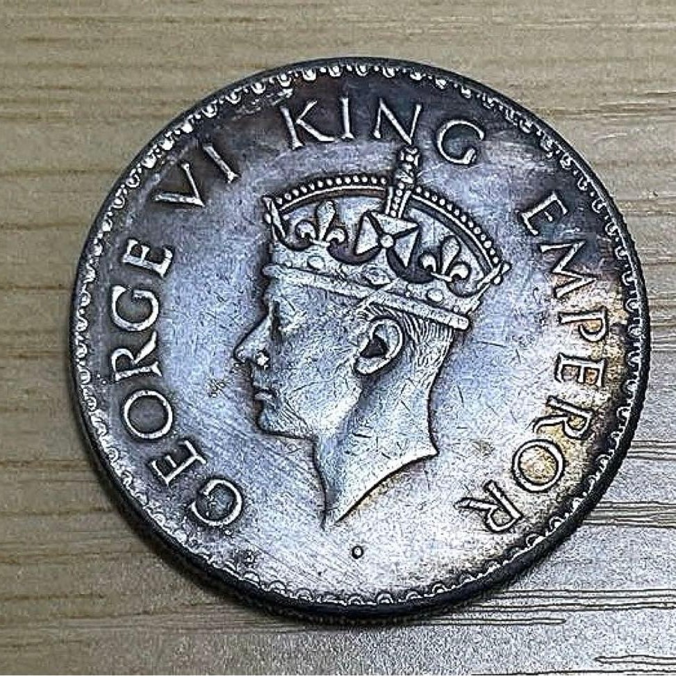 George VI, 1938, India, 1 Rupee coin: King George VI, 1938, India, 1 Rupee coin