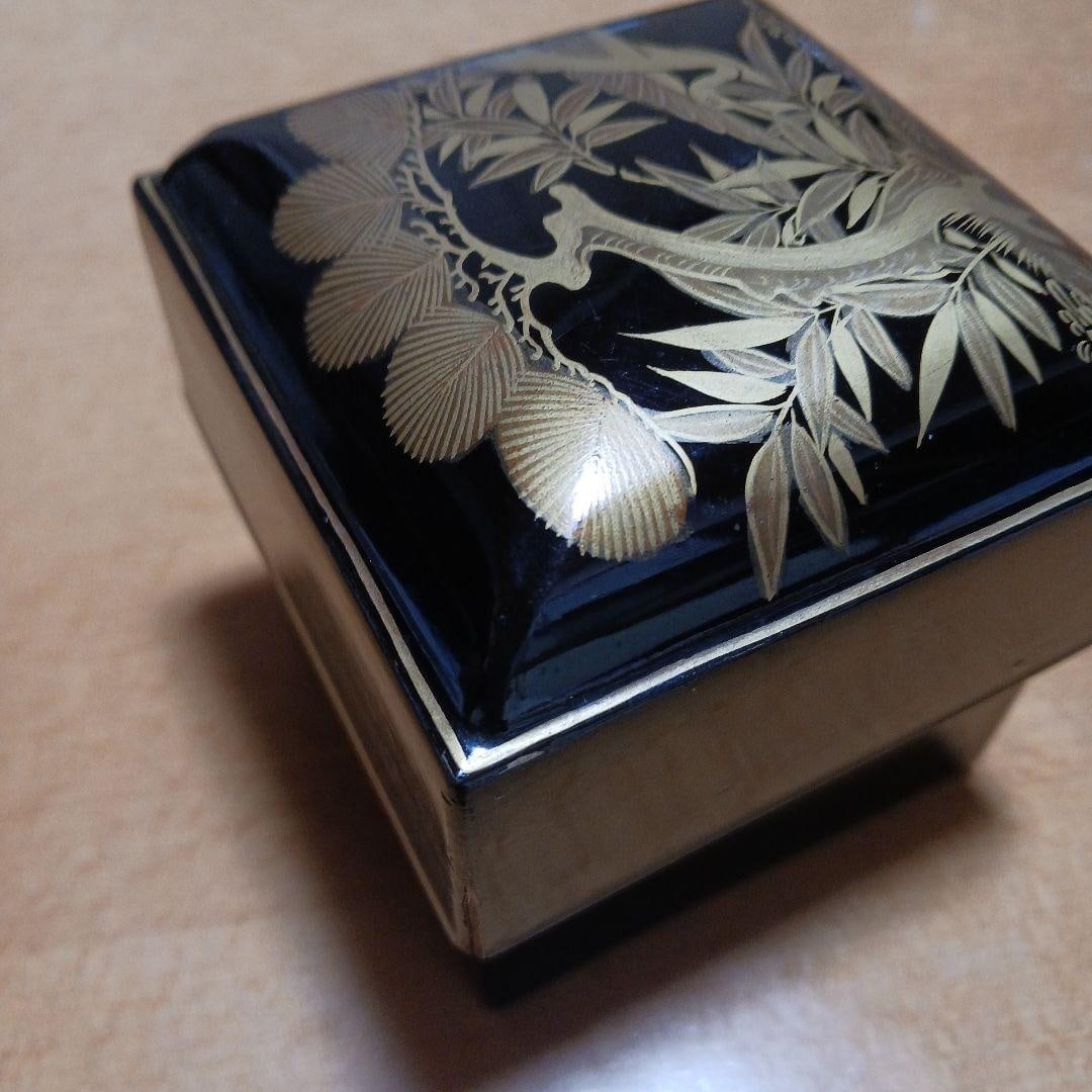 Lacquerware box - 4