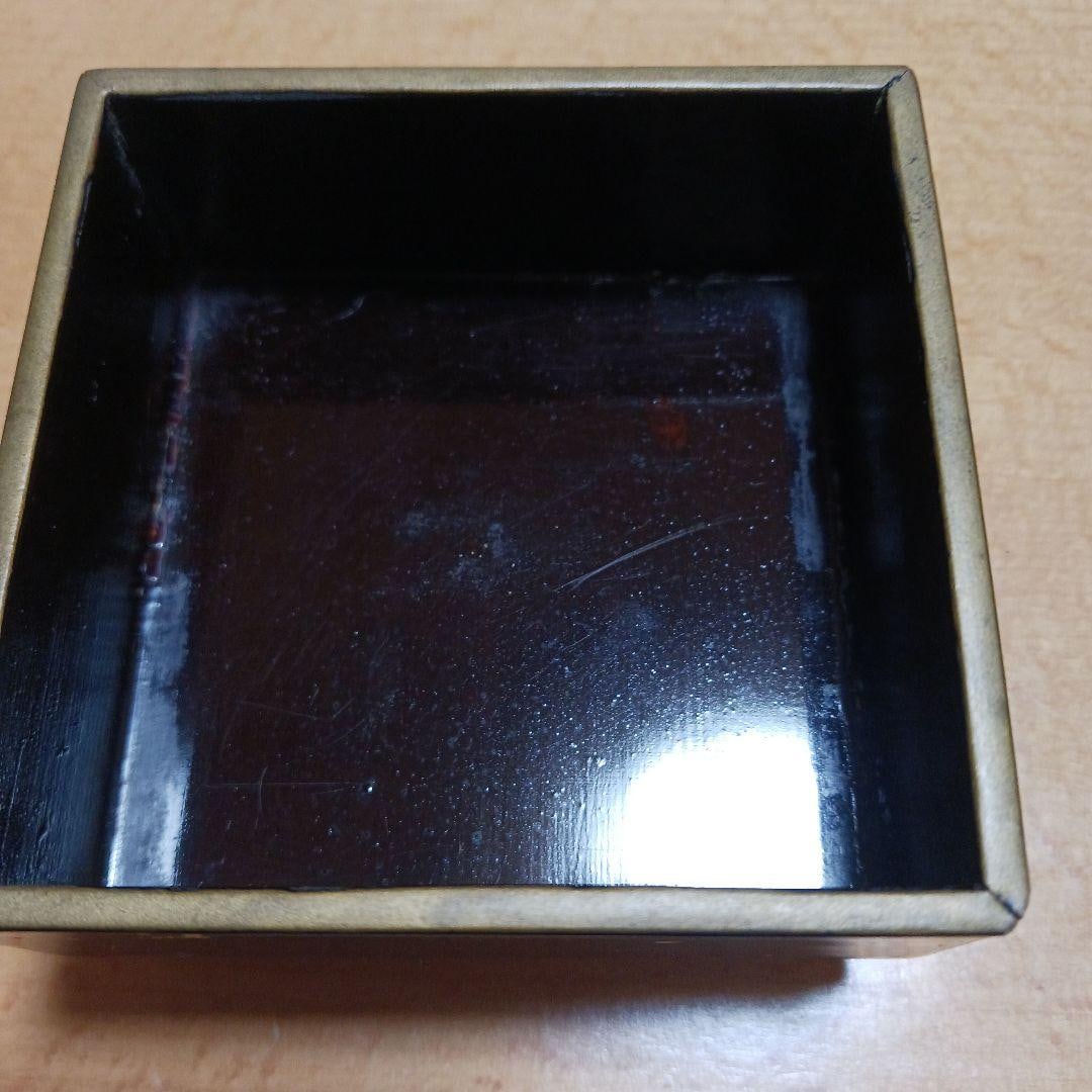 Lacquerware box - 8