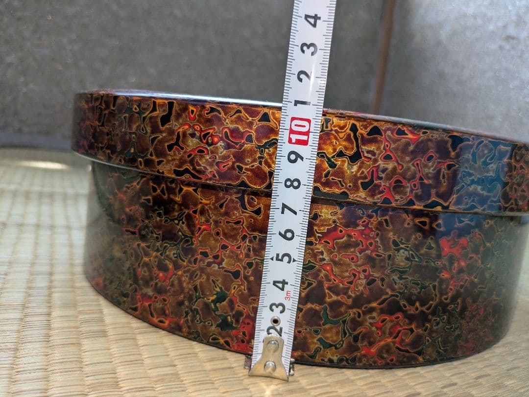 Lacquerware containers and plates - 5