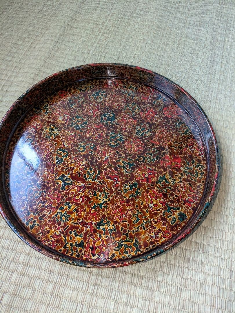 Lacquerware containers and plates - 6
