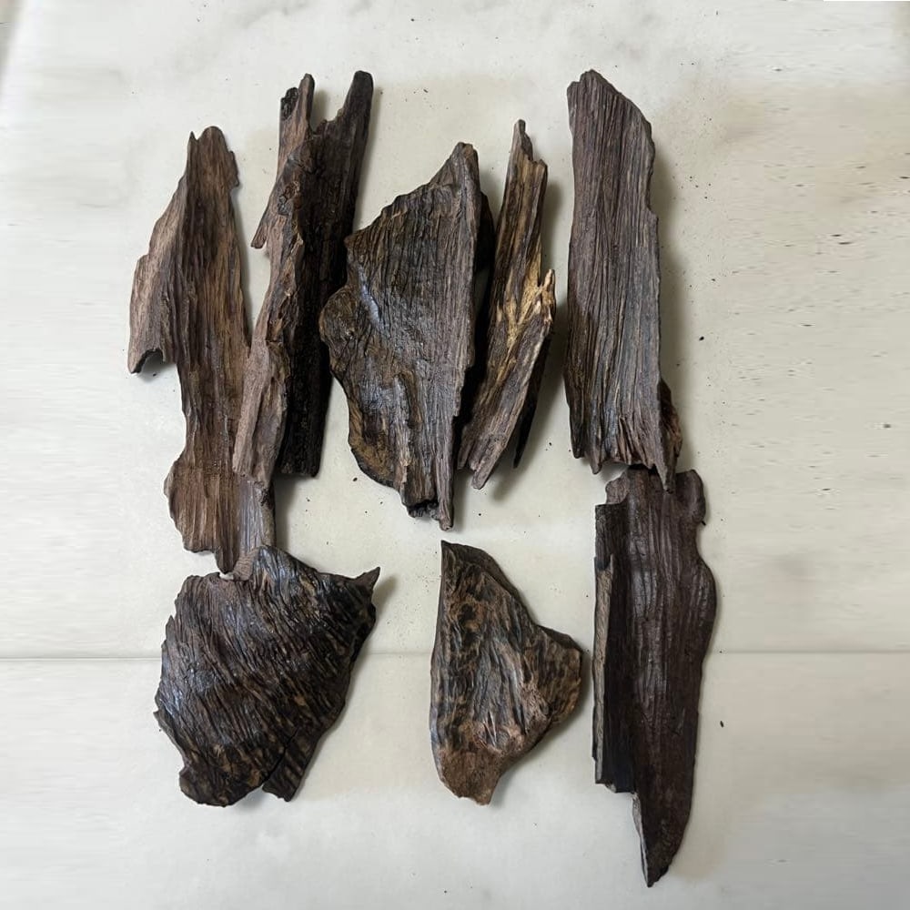 Indonesian agarwood 45.8 grams (1 of 3)