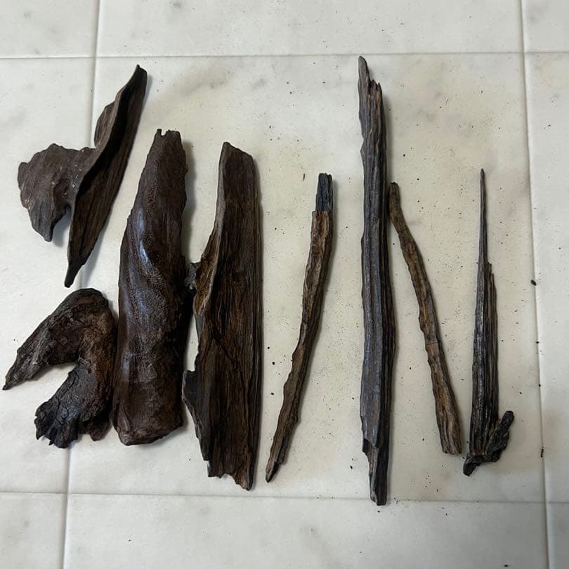Indonesian agarwood 36.8 grams (1 of 4)