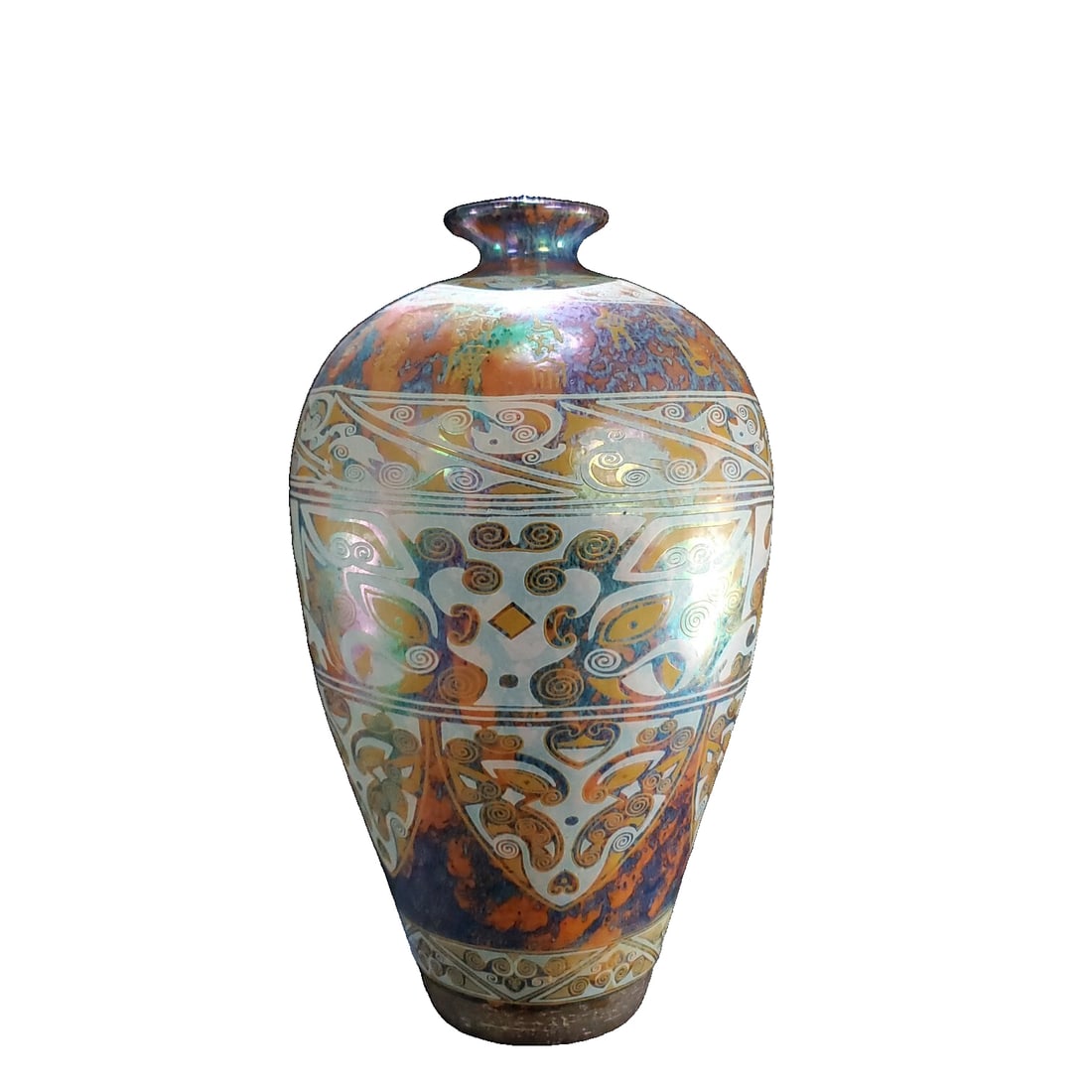 Song Dynasty Jian kiln "Imperial tribute" marked meiping with yao bian taotie pattern.: This Song Dynasty Jian kiln plum vase with "for imperial use" mark features an intricate design of taotie pattern and ancient inscriptions. It stands at 19 cm in height and 15.3 cm in width, with a