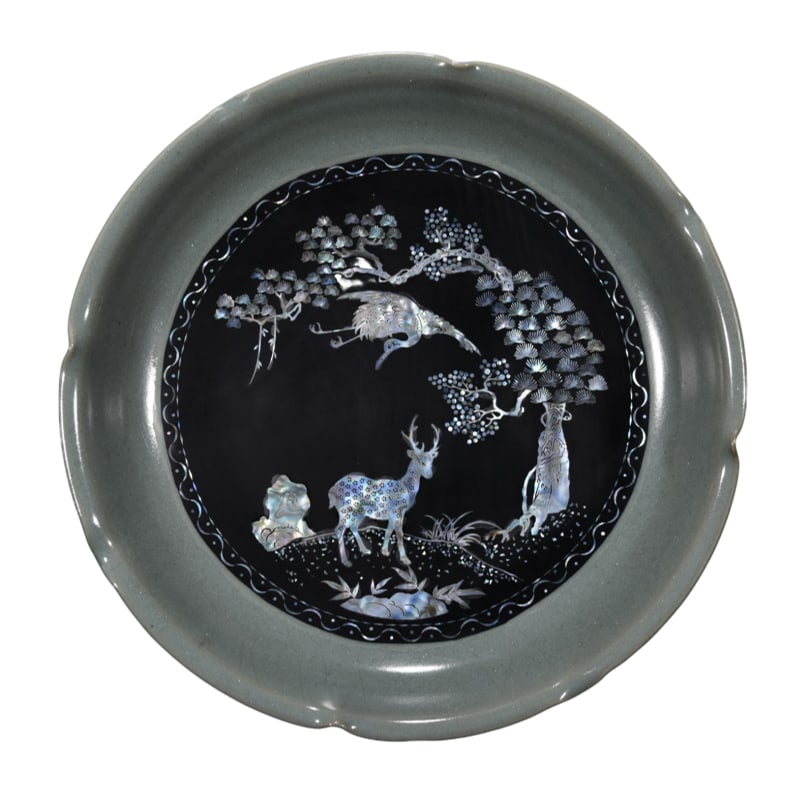 Song Ru kiln sky blue glazed lacquerware with mother-of-pearl inlay of deer and crane in spring (1 of 10)