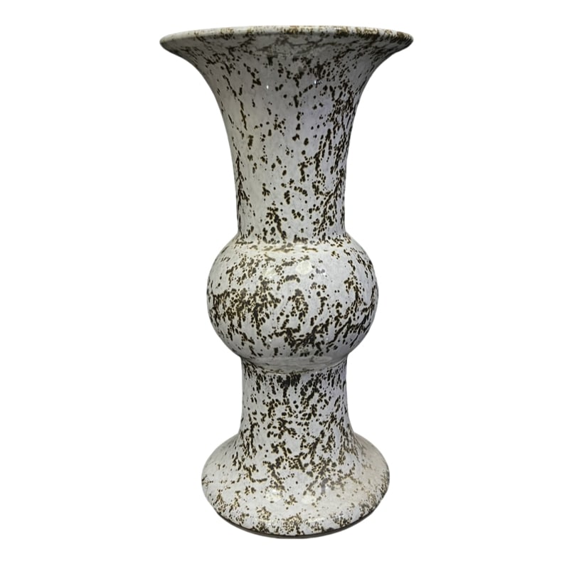 Qing Dynasty Yongzheng Period Leopard Pattern Glazed Flower Cup (1 of 10)