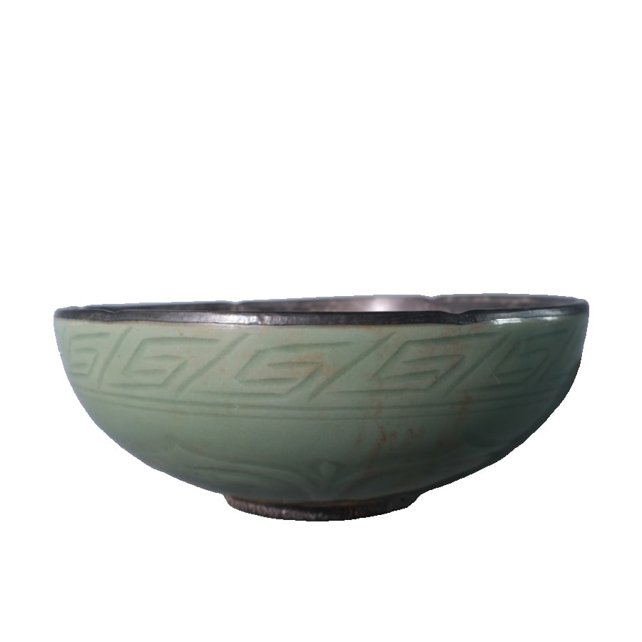 Song Dynasty Longquan Kiln Plum Green Glazed Bowl (1 of 10)