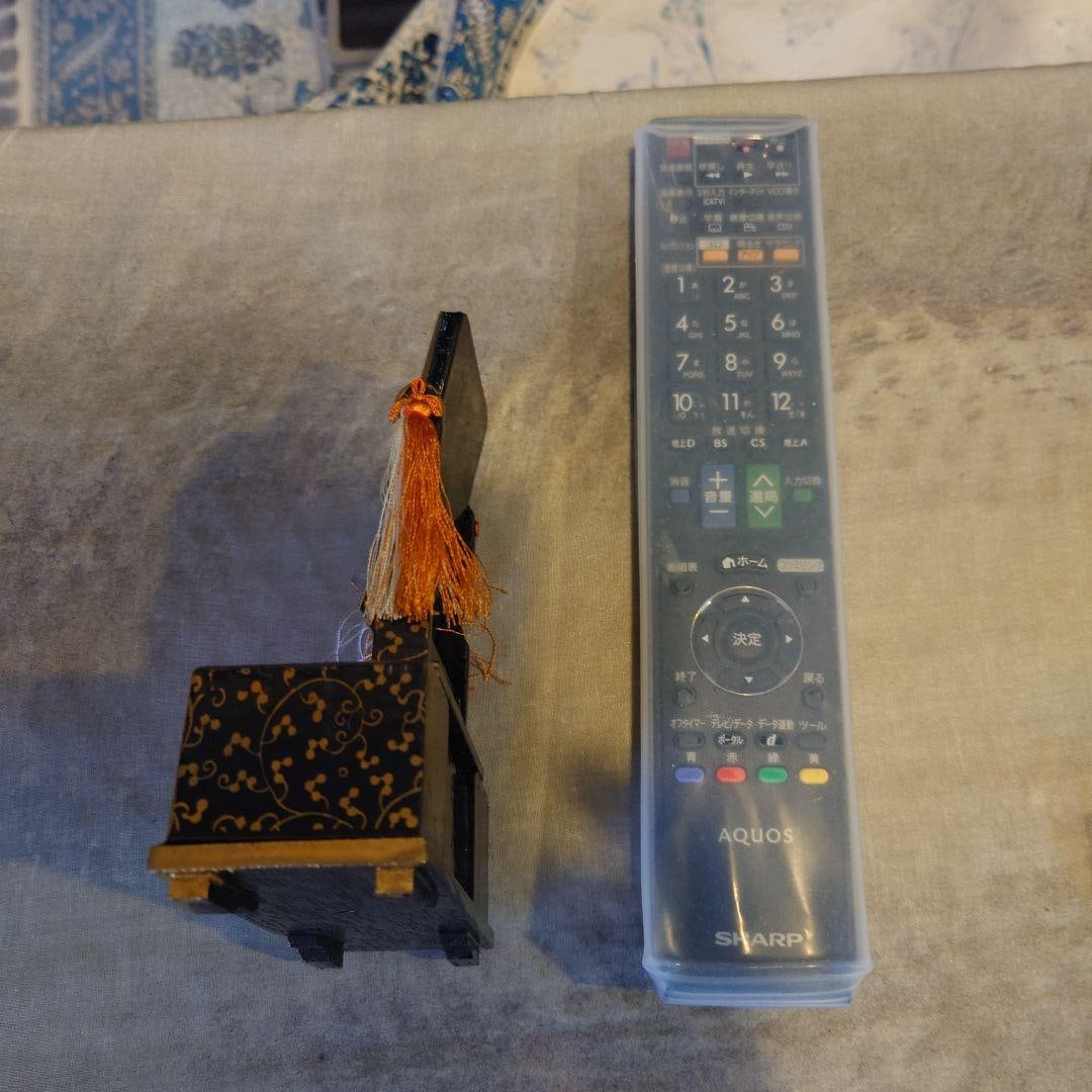 Dressing Table Ornament - 10