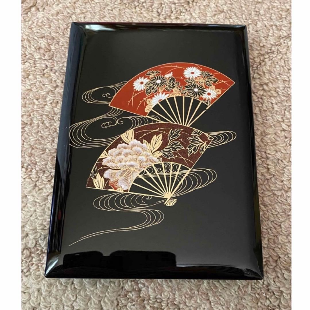 Lacquerware: Brand new and unused. Lacquerware, dimensions: 18 x 13 cm.