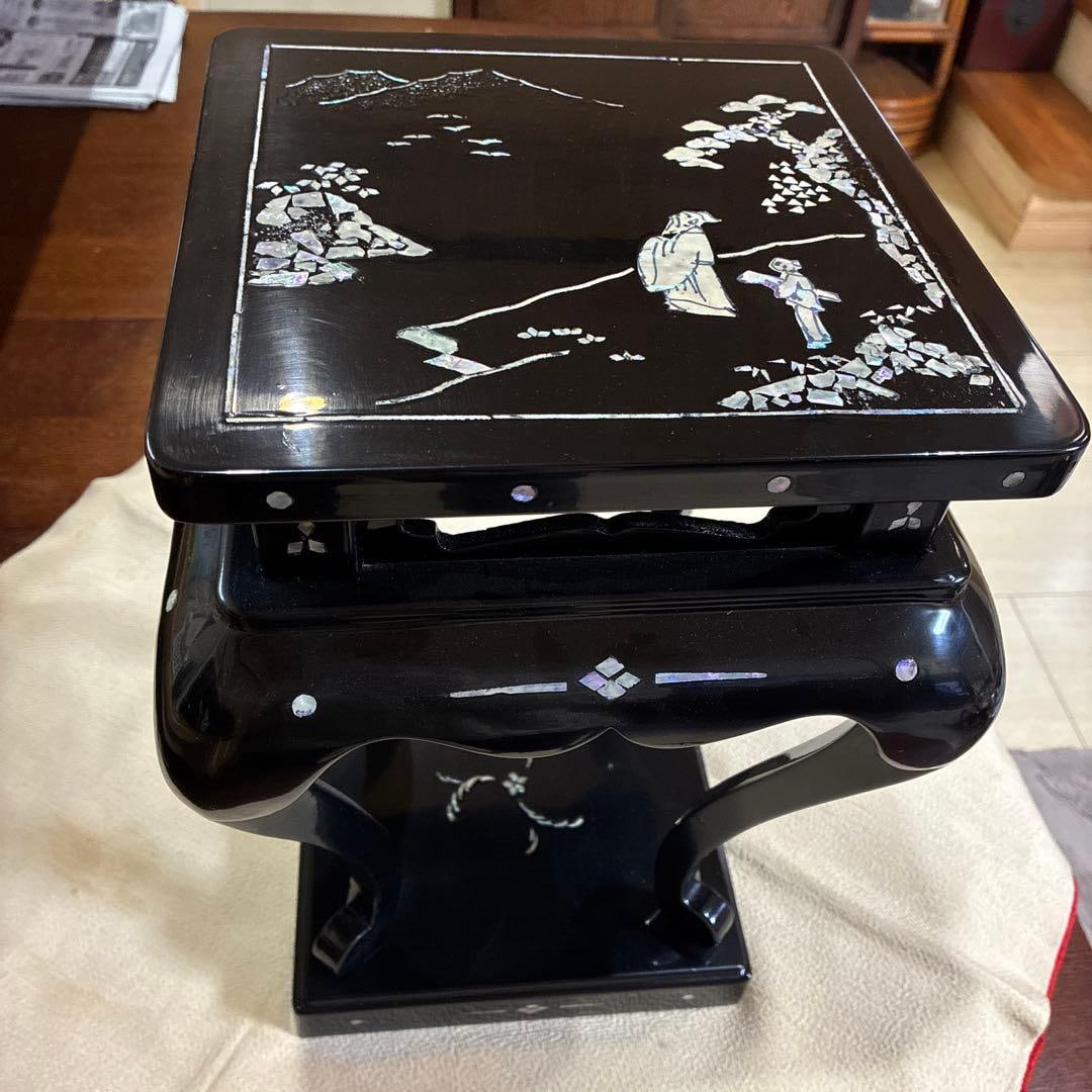 Antique Mother-of-Pearl Inlaid Flower Stand/Display Stand, Lacquered Wood (1 of 11)