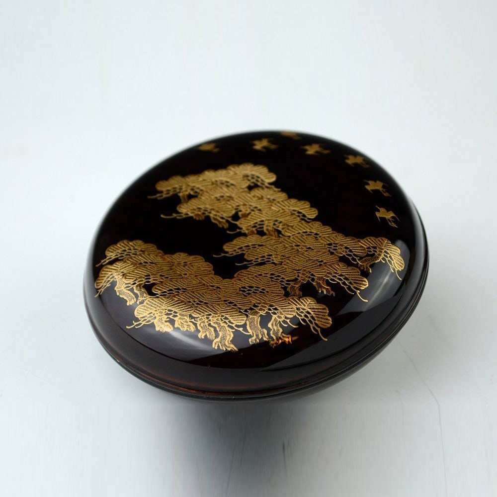 Tea Ceremony Utensil: Maki-e Incense Box with Pine and Plover Design by Maezaki Gahon. (1 of 8)