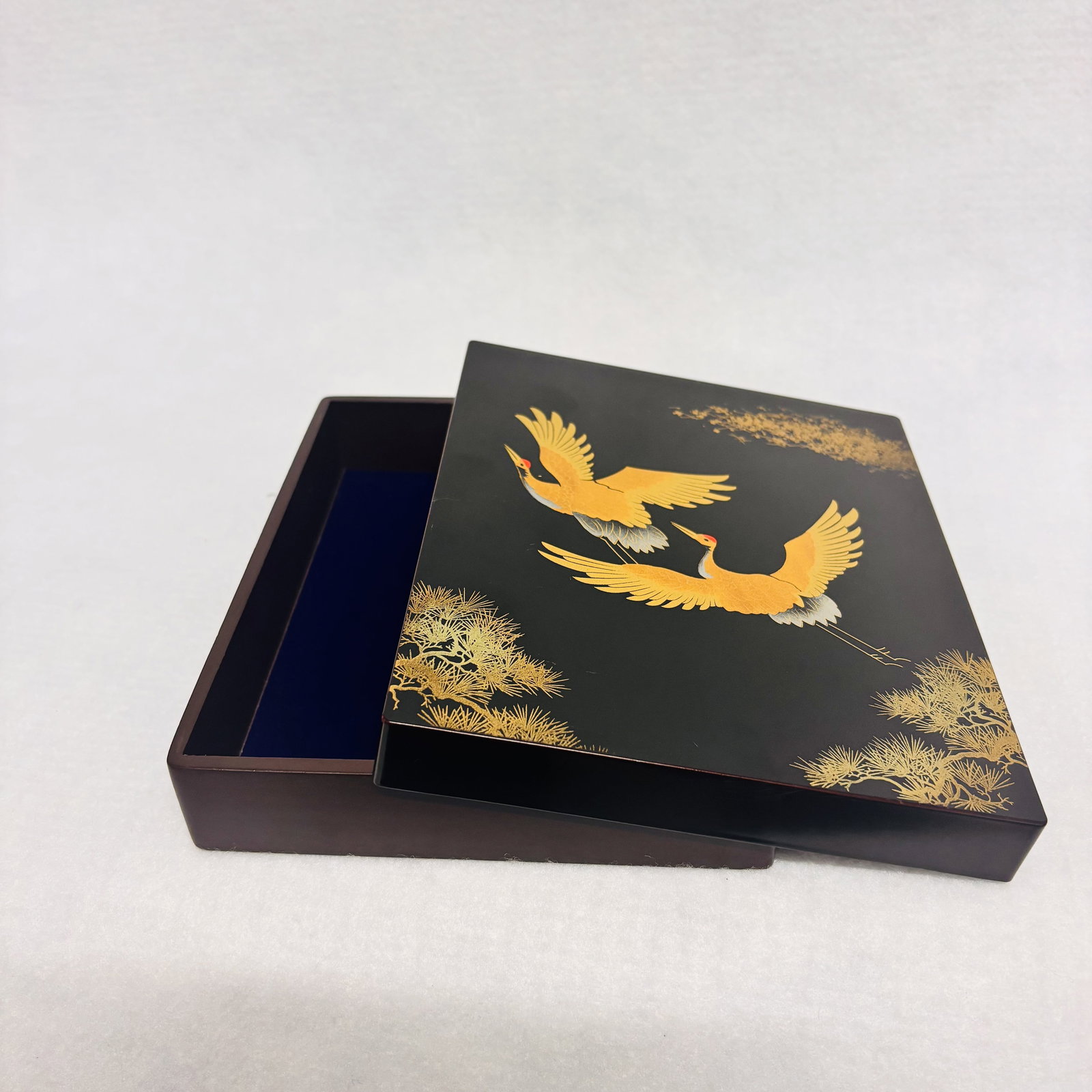 lacquer box - 4