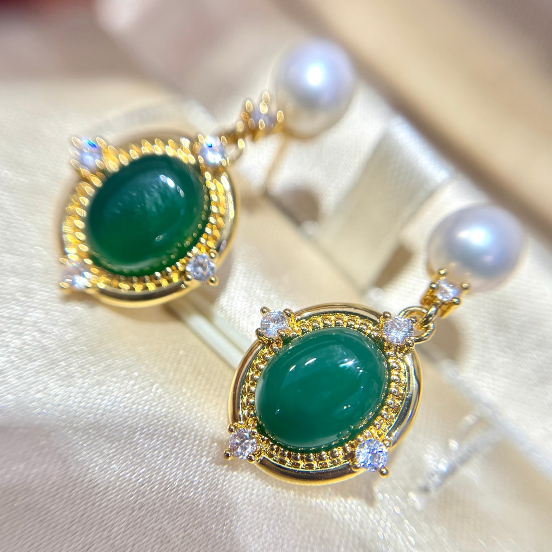 Agate Pearl Earrings (1 of 6)