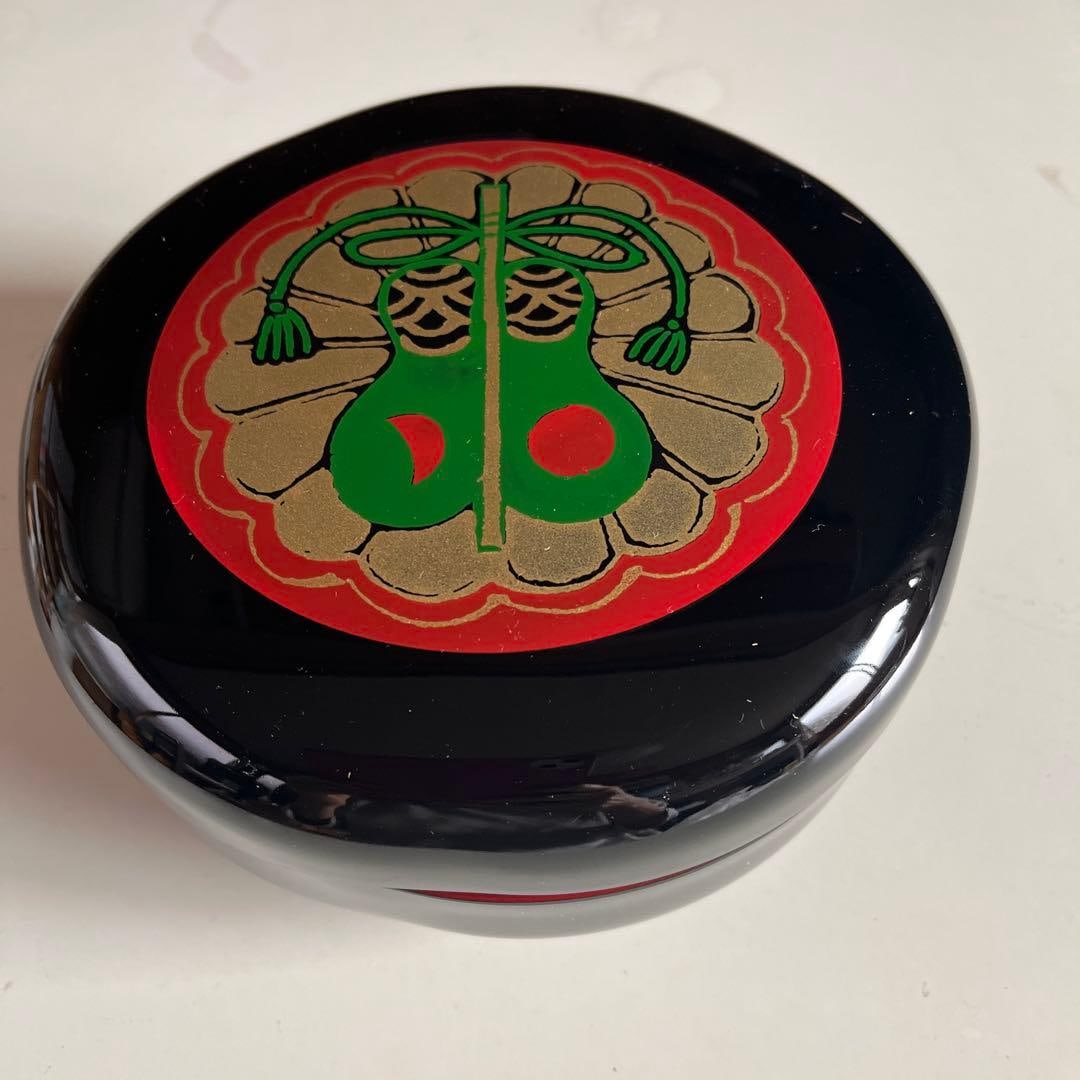 Candy Container with Sumo Theme (1 of 5)