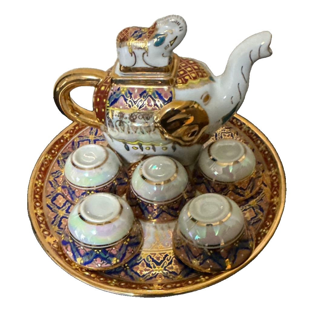 Thai Benjarong porcelain miniature tea set (without packaging box) (1 of 4)