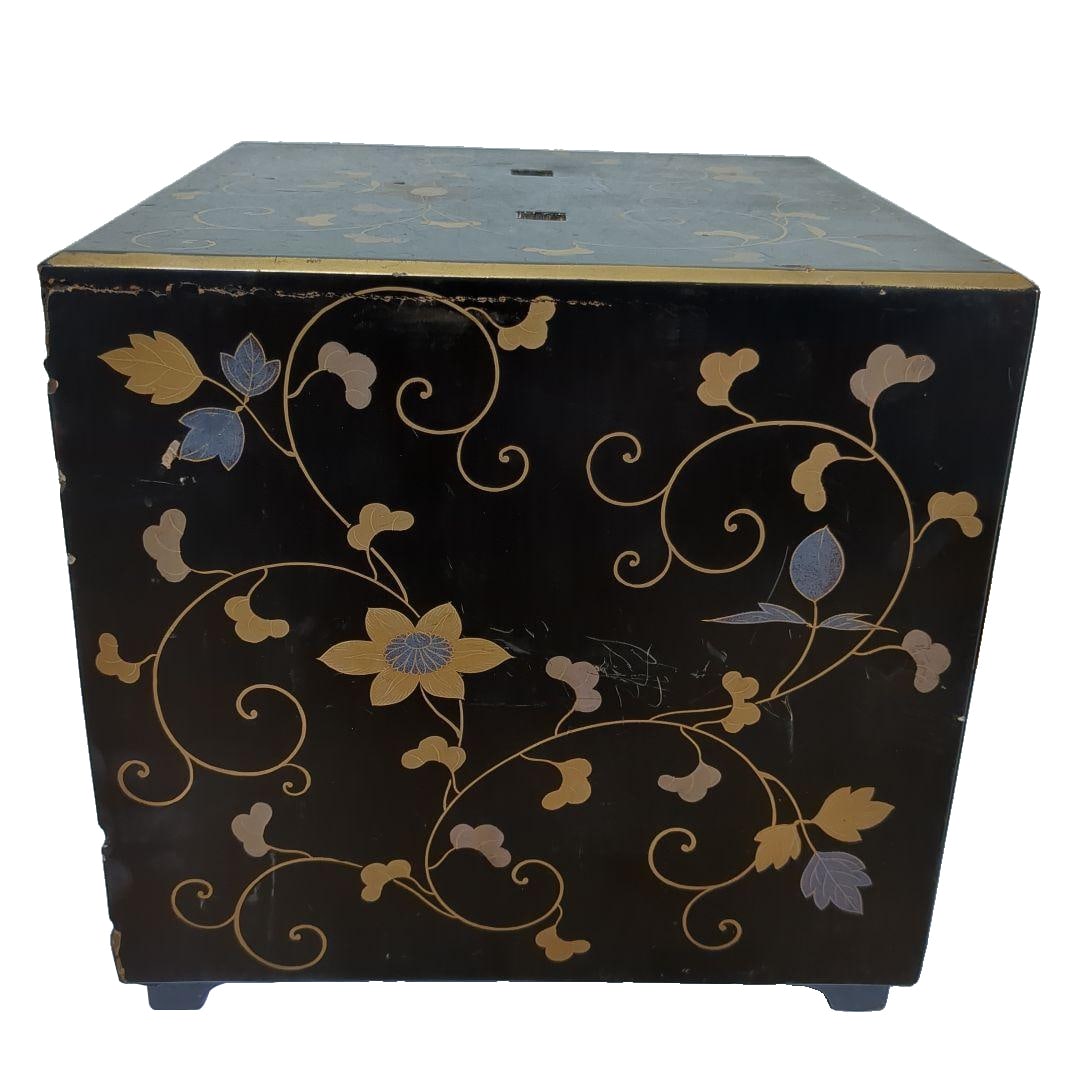 A lacquered mirror box with clematis pattern, featuring small lacquered drawers, in a vintage style. (1 of 19)