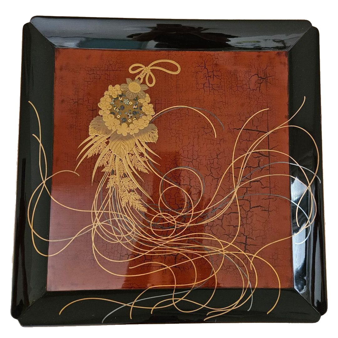 [Excellent Condition] Antique Lacquer Tray: Exquisite Gold Lacquerware Dimensions: Approximately 38 x 37 x 17 cm
