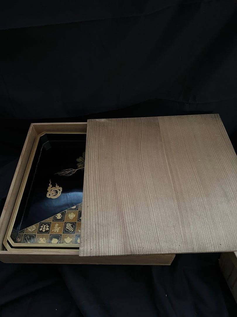 Stackable trays, decorated with maki-e (gold lacquer) designs. - 16