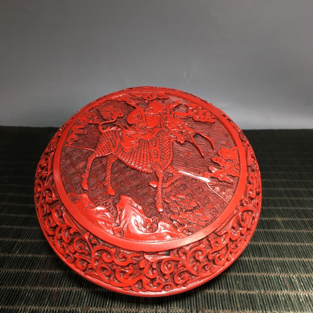 Red lacquerware ornament. - 3
