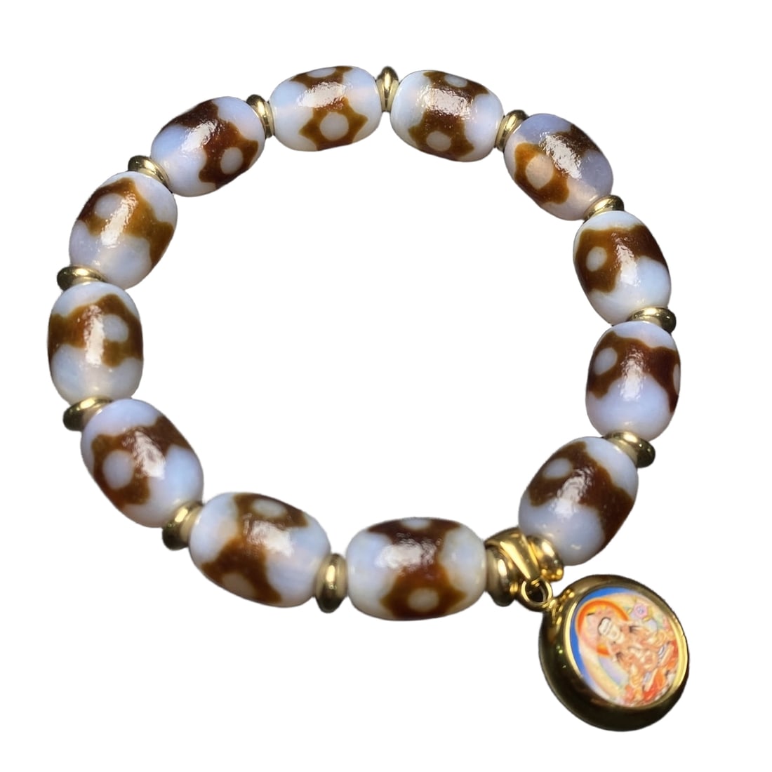 Tibetan natural agate three-eyed dzi bead bracelet paired with the Tangka of Mahasthamaprapta (1 of 9)