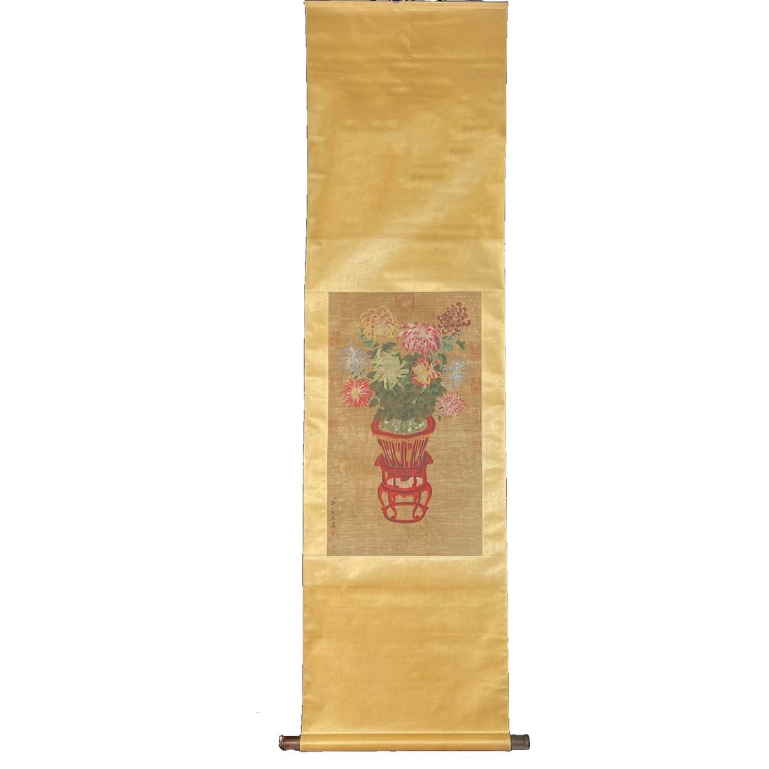 Zou Yigui's silk painting of peonies.: Zou Yigui's painting of peonies on silk Total length 195/54 centimeters Painting center 70/40 centimeters
