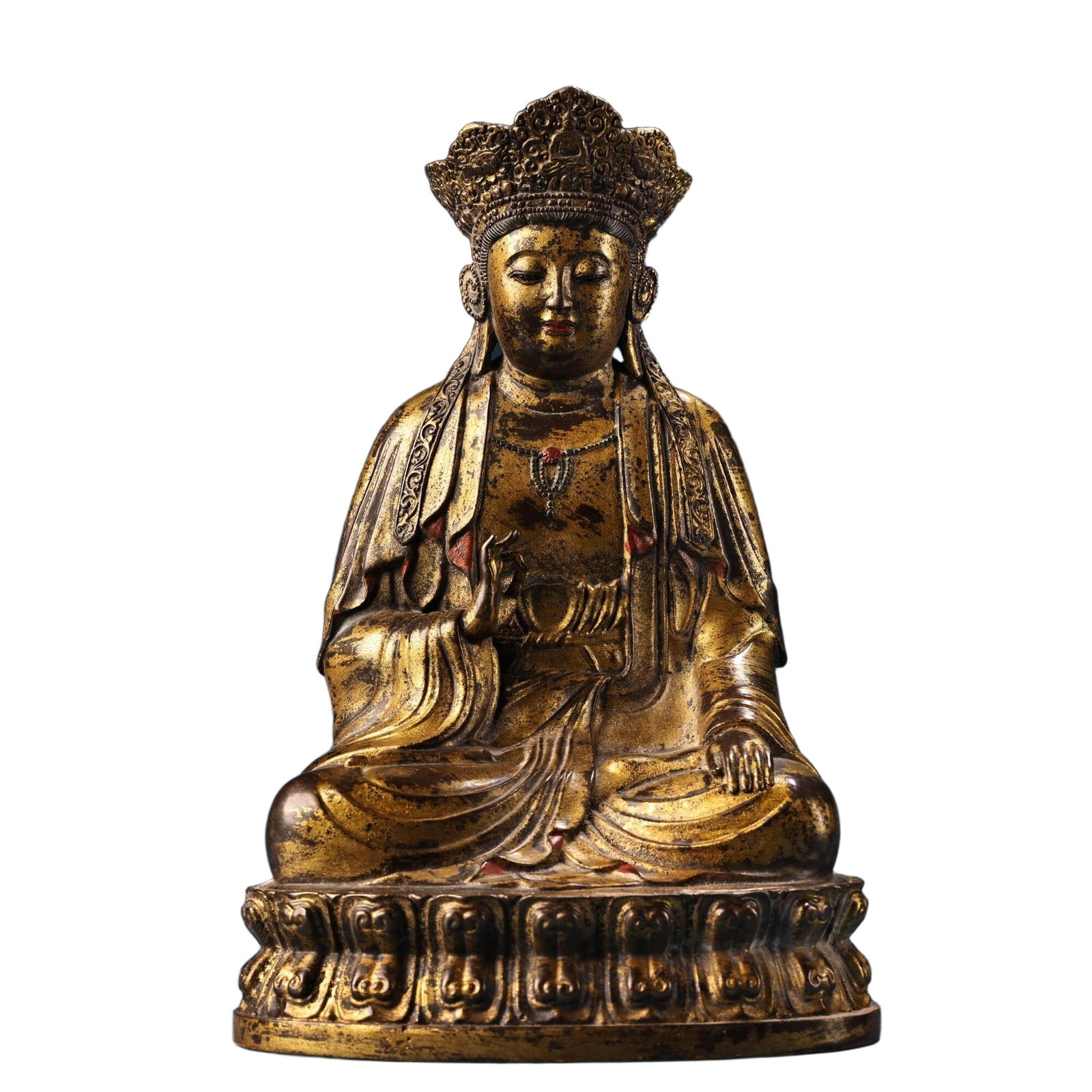 Copper high relief carving, a statue of Avalokitesvara Buddha in Pilu Temple.: Copper high relief carving, a statue of Bodhisattva Avalokiteshvara at Pilu Temple. Exquisite craftsmanship, beautiful sculpture. Weighs 2280 grams, 26 cm high, 17 cm wide.