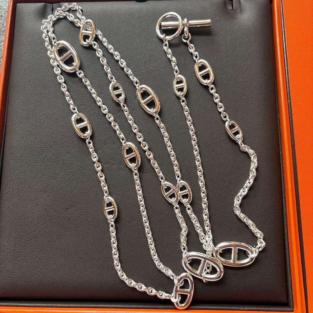 Second hand - unused Hermes Chaine d'Ancre Farandole necklace: This is a HermEs Farandole necklace, measuring 120 centimeters in length. It has never been used and was purchased from an HermEs overseas store. Material 925 sterling silver Size Approximately 120 ce
