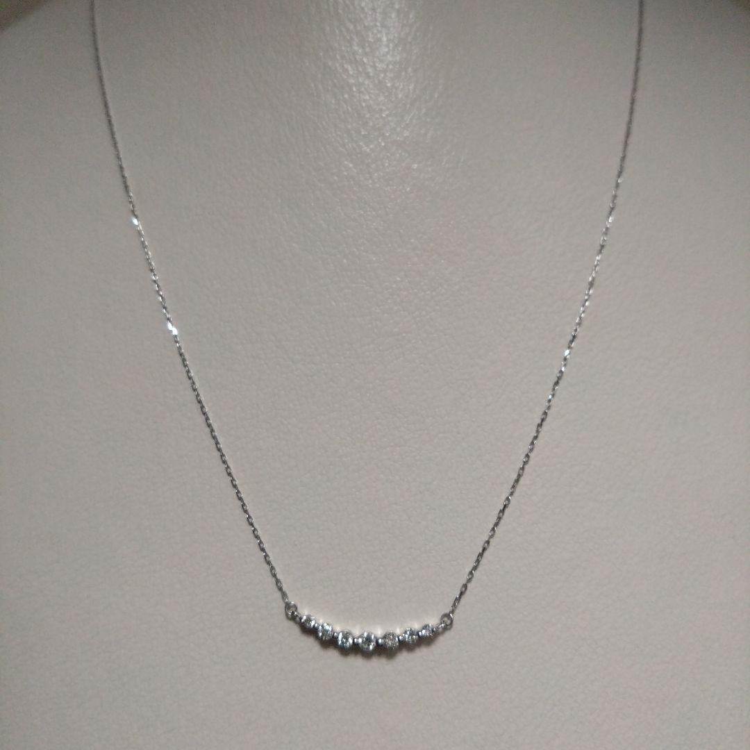 Second-hand - K18WG natural diamond necklace 40 cm: K18WG Natural Diamond Necklace, 40 cm in length. Material: K18WG (Stamped) Design: Natural Diamond 0.15 carats Length: Approximately 40 cm Weight: 0.87 grams