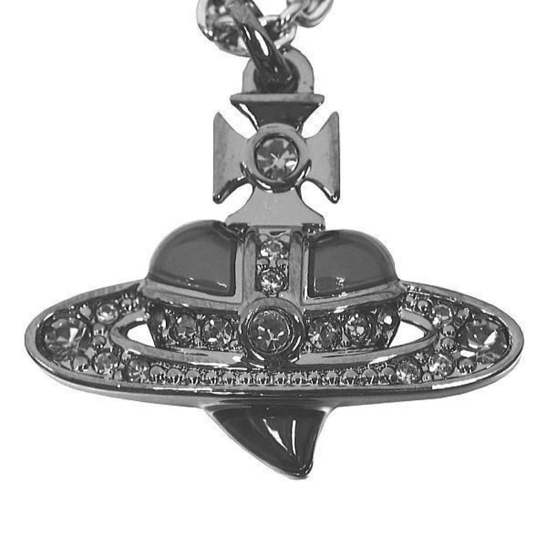 Second-hand - Vivienne Westwood pendant (pendant only): Vivienne Westwood pendant (pendant only), does not include any other items.