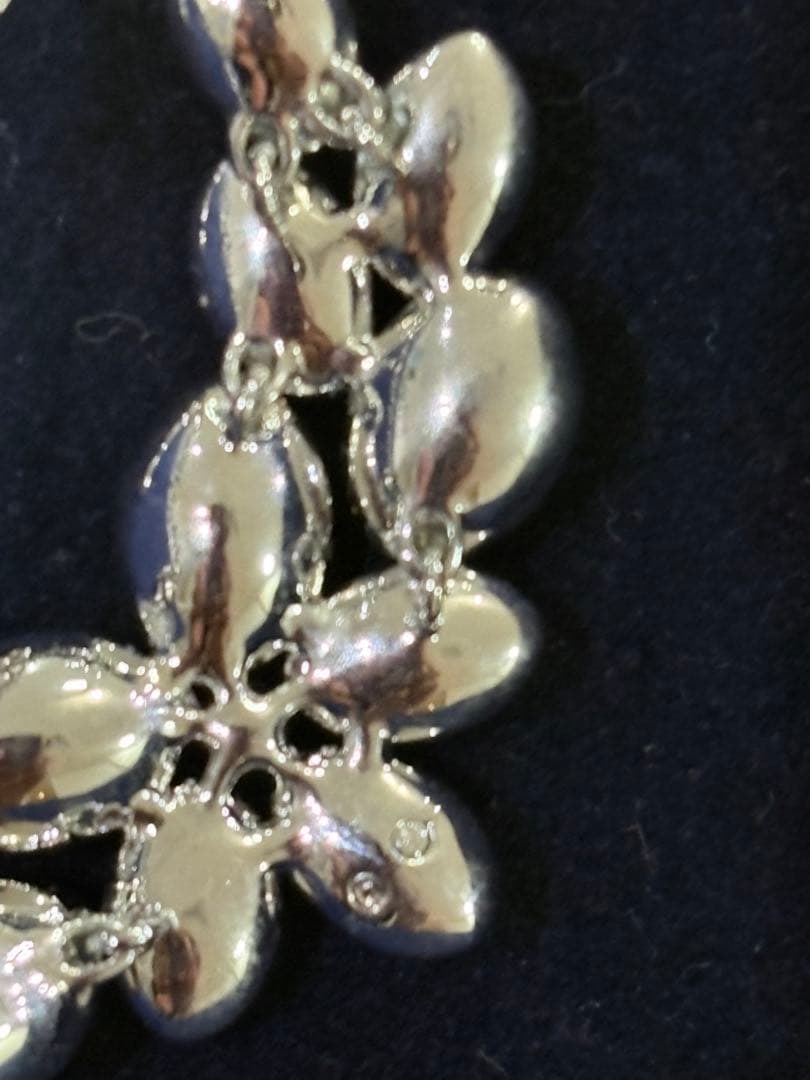 Second-hand - Swarovski Baron Necklace Earring Set, Leaf Pattern - 4