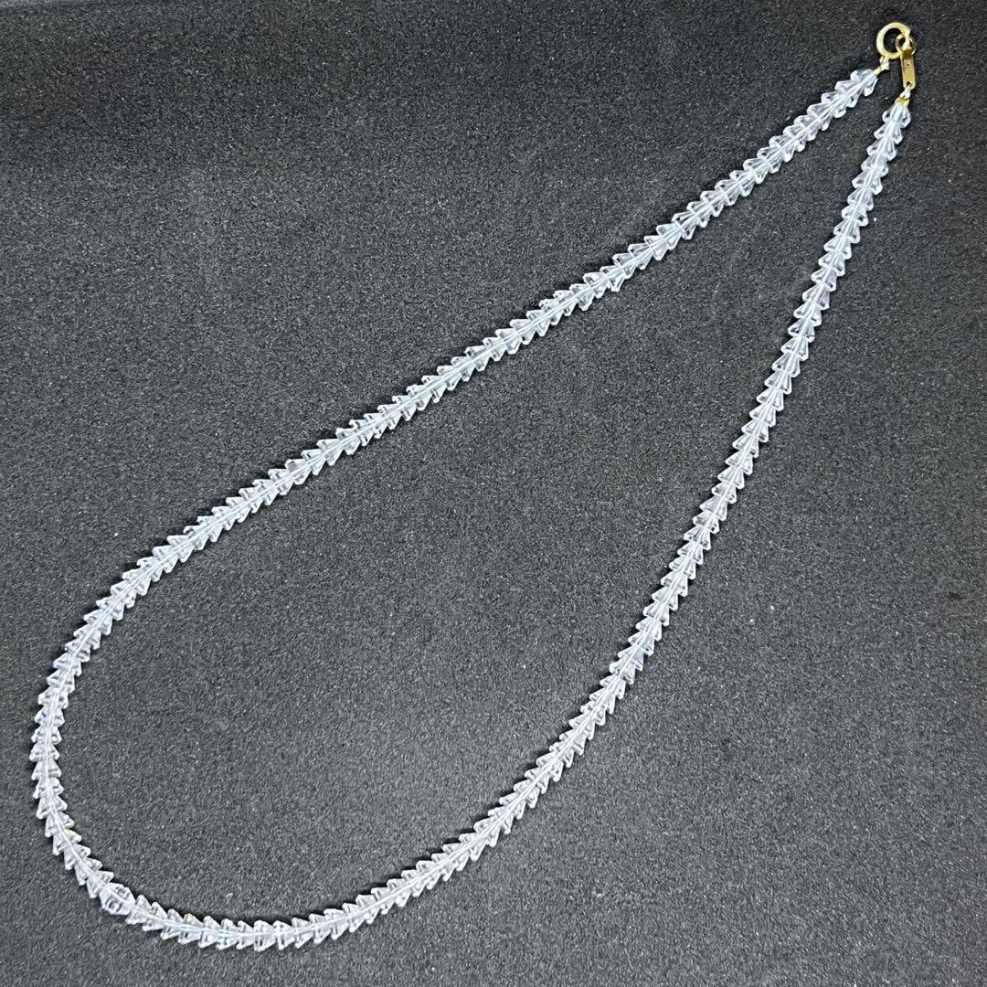 Second-hand - Crystal necklace, 18K gold, total length 41.5 centimeters. (1 of 6)