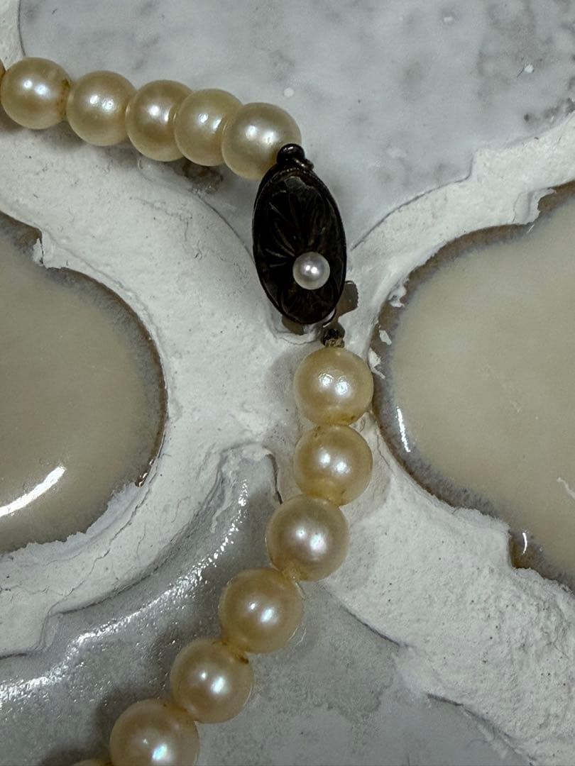 Second-hand - Pearl Necklace - 2