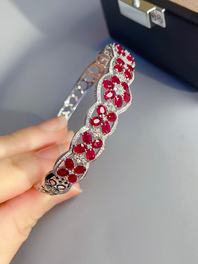 18K Gold Ruby Bracelet - 3