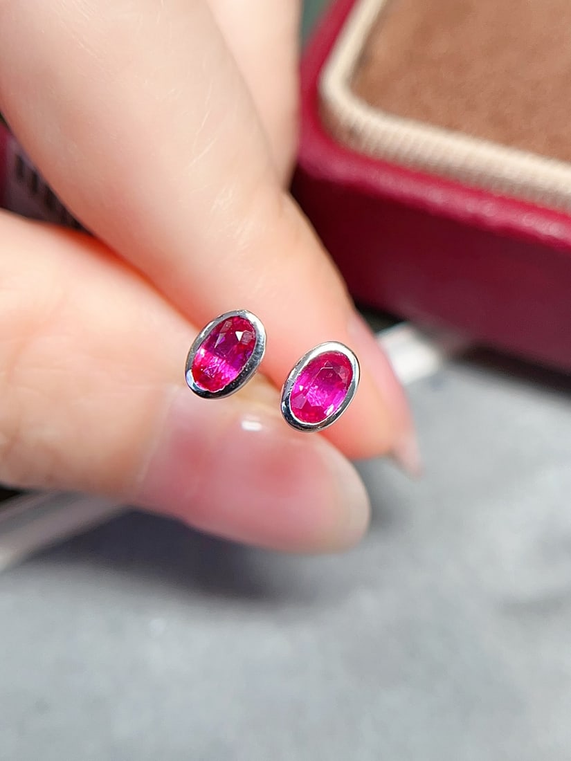 18K gold ruby earrings - 2