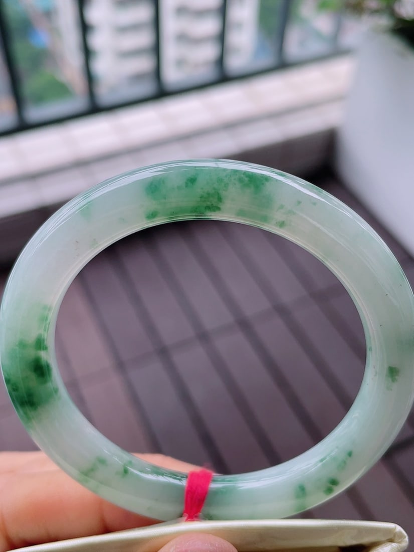 jadeite bracelet - 2