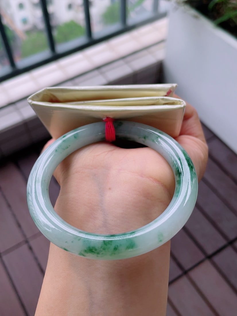 jadeite bracelet - 9