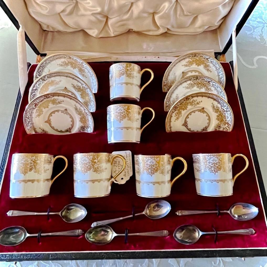 Minton 1938 diamond-pattern cup and saucer set, adorned with 24K gold rim and 925 sterling silver: Minton 1938 Diamond Pattern Cup and Saucer Set, adorned with 24K gold rim and 925 sterling silver spoon Color: Gold Type: Coffee Cup and Saucer Material: Ceramic Size: Small (Diameter: approximately