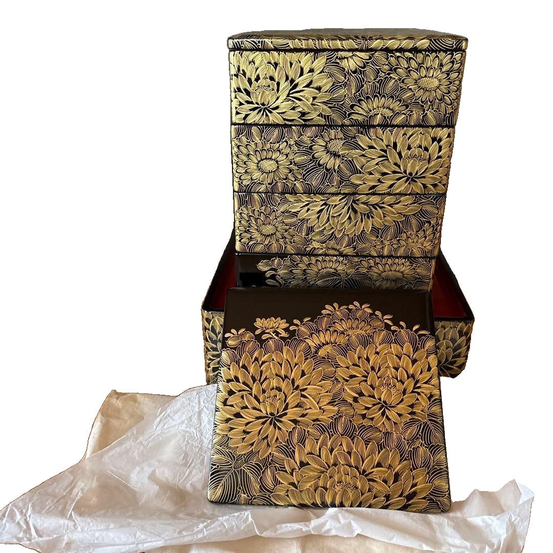 Gold Flower Pattern Lacquered Bento Box, 4 Layers, Wajima Lacquerware (1 of 4)