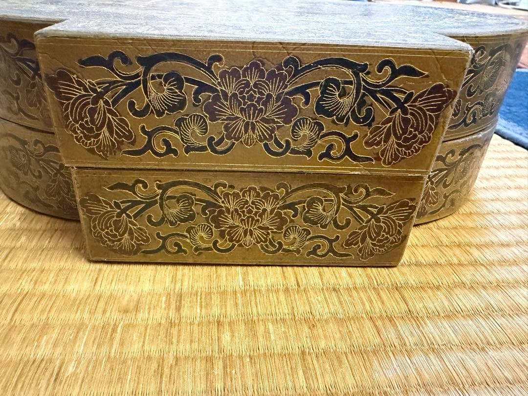 Dragon-Pattern Lacquer Document Box - 4