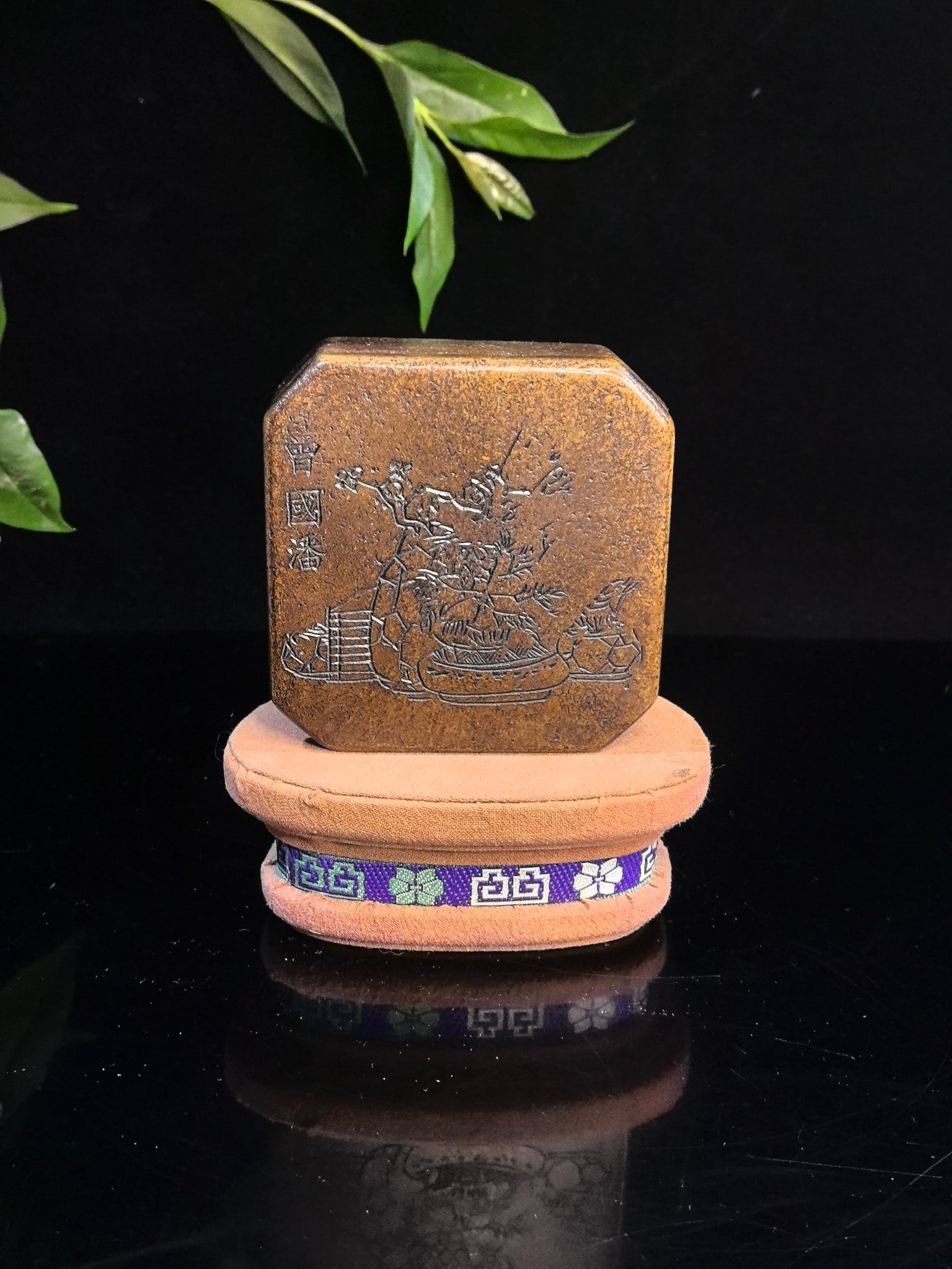 Shoushan stone hexagonal inkstone box - 8