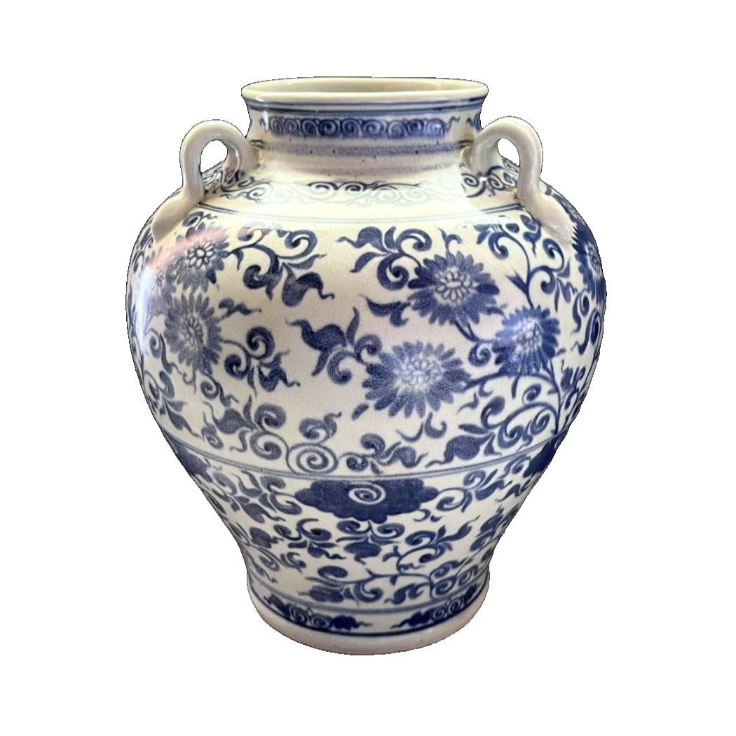 Collection, Annam blue and white vase with handles, adorned with Arabic patterns, blue and white (1 of 10)