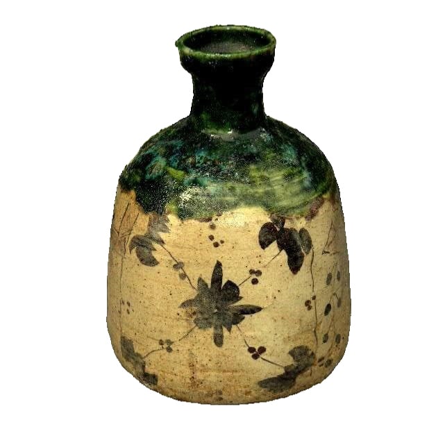 Antique Oribe Large Sake Bottle and Antique Packaging Box: Antique Oribe Large Sake Bottle and Antique Packaging Box This is a very large sake bottle. It can also be used as a vase. Condition: Antique, perfect and flawless. Dimensions: Height 225 mm, Diameter