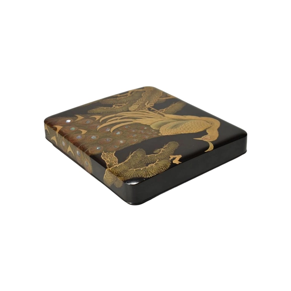 Antique Peacock Maki-e Inkstone Box with Original Box (by Izumi): Antique Peacock Maki-e Inkstone Box with Original Box (by Izumi) Dimensions: Height: 4 cm, Width: 22 cm, Depth: 24.5 cm