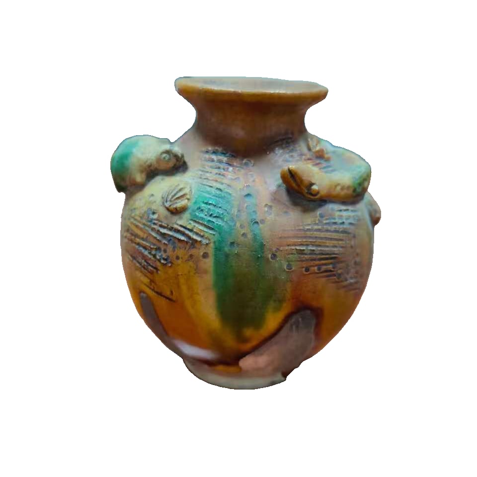 Tang Dynasty tri-color jar: Tang Dynasty tri-colored jar, 15x14 cm
