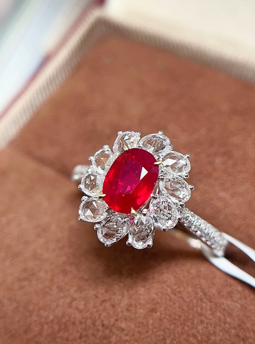 18K Gold Natural Ruby Ring - 2