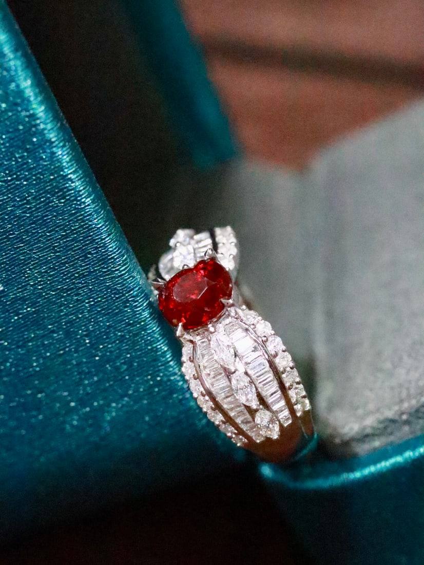 18K Gold Natural Unheated Ruby Ring - 3