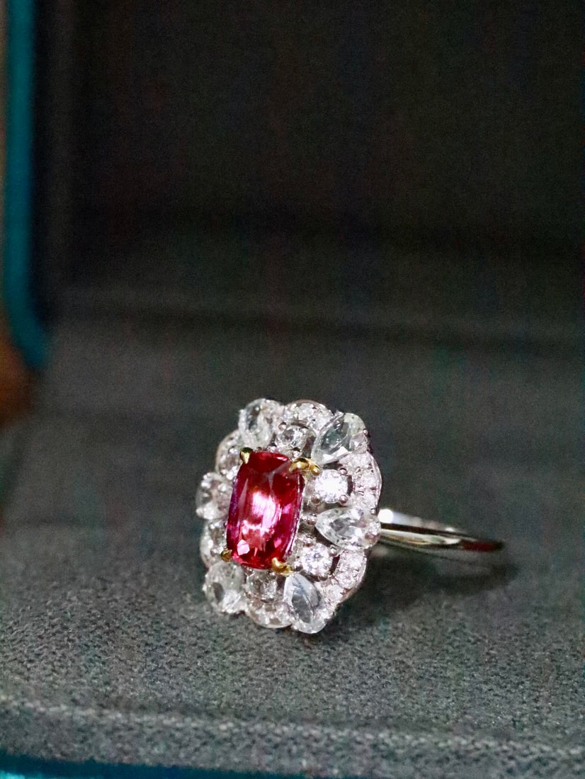 18K Gold Natural Unheated Ruby Ring - 2