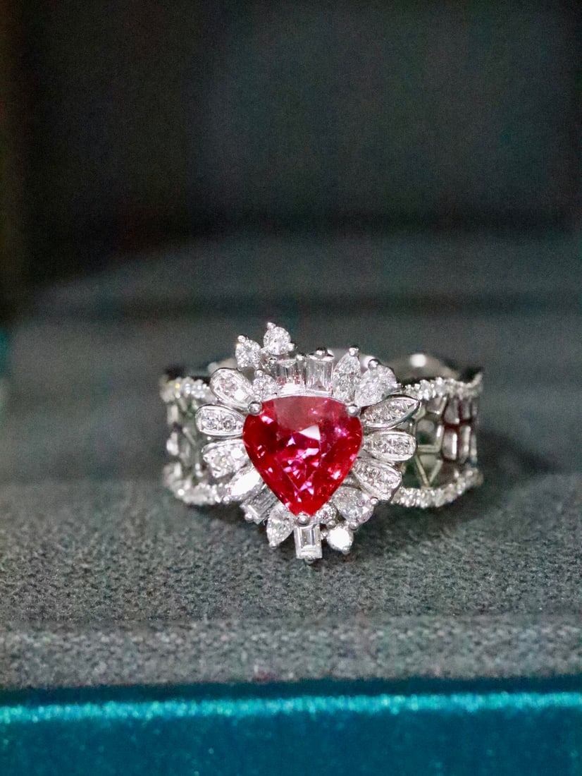 Platinum Natural Unheated Ruby Ring (1 of 6)
