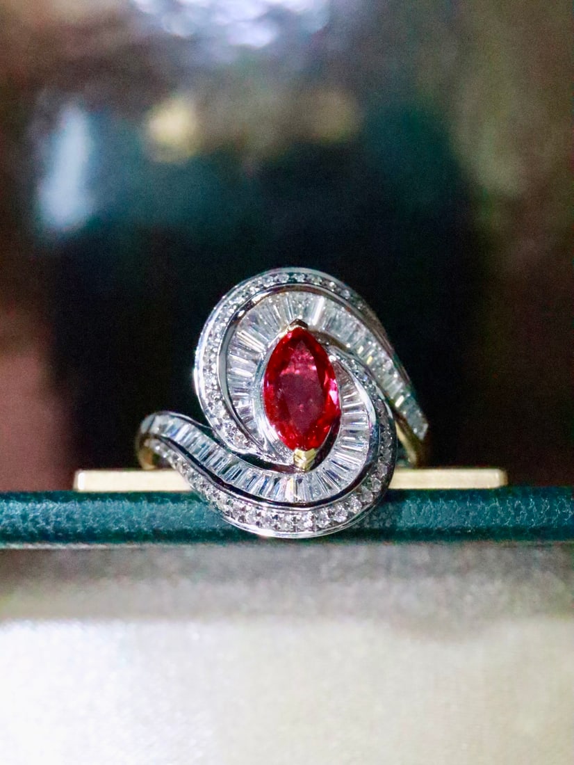 18K Gold Natural Unheated Ruby Ring - 2