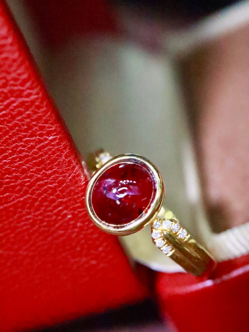 18K Gold Ruby Ring - 2